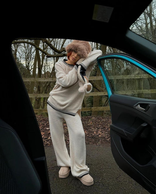 Chic, Cozy & Effortless – Stylish Knitted Co-Ord Set