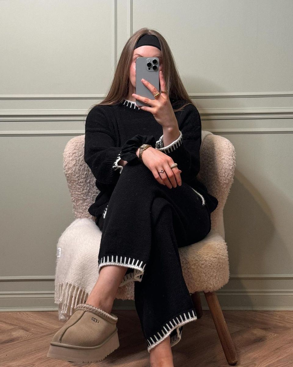 Chic, Cozy & Effortless – Stylish Knitted Co-Ord Set